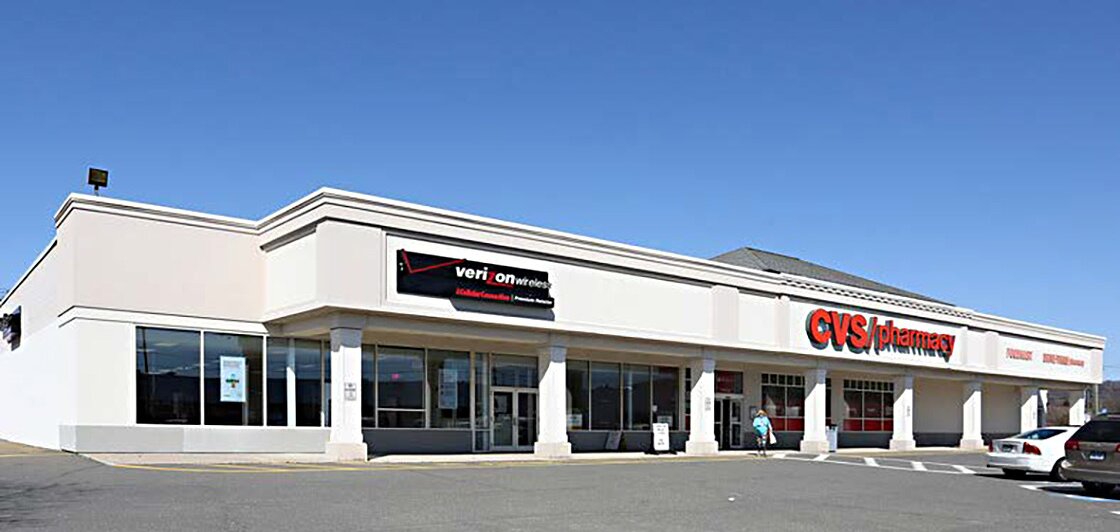 14 Farmington Avenue, a CVS-anchored center in Plainville, Connecticut